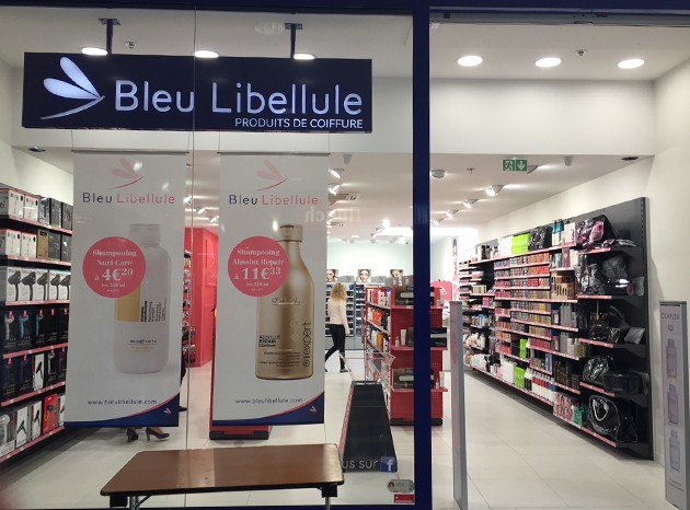 Bleu Libellule Marzy, Magasins